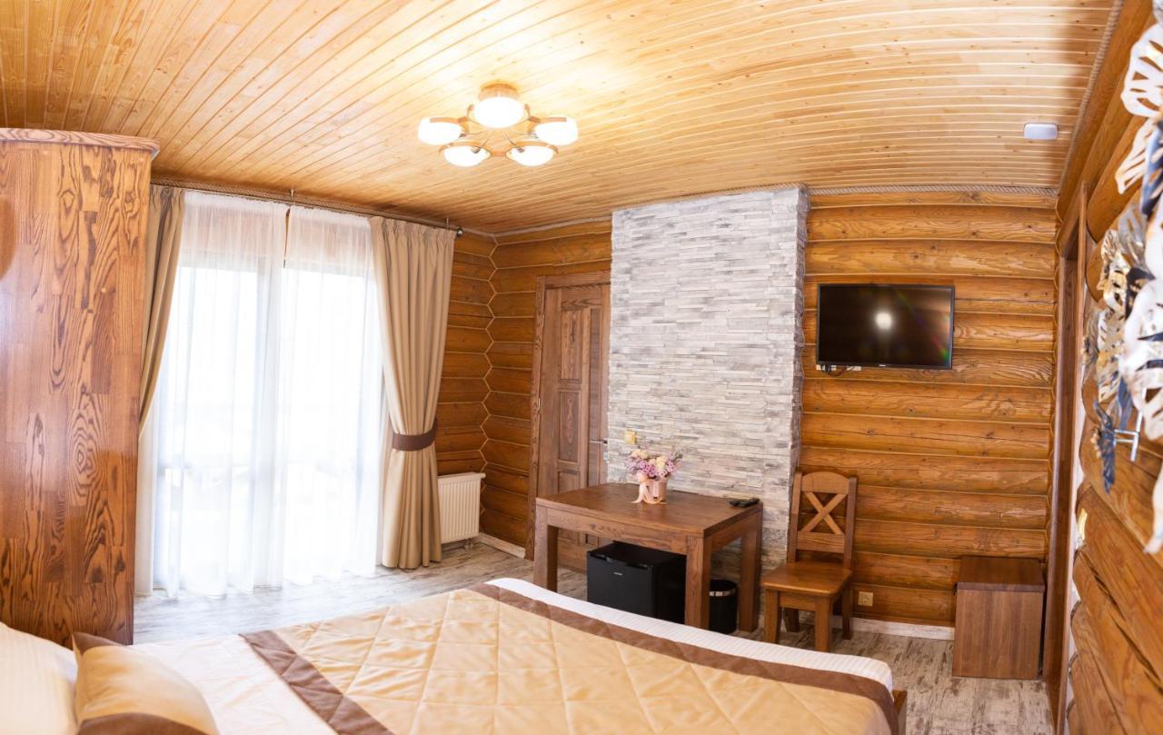 Viking Hotel Bukovel Dış mekan fotoğraf
